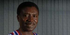 Dianggap Bising, Seorang Menteri Anjurkan Azan Lewat WhatApp