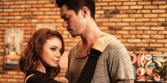 Bukan Afgan, Rossa Kini Mesra dengan Pria Tampan Ini