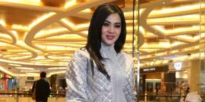 Sosok Di balik Penampilan Cetar Membahana Syahrini