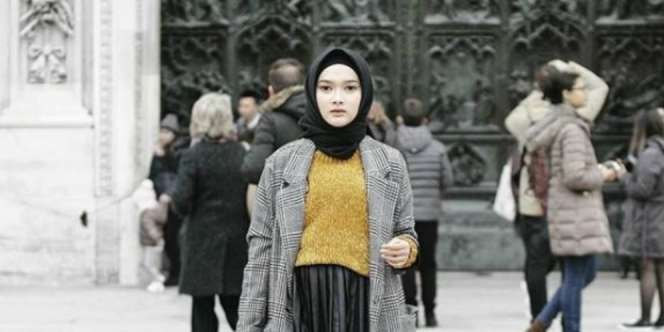 Bosan Warna Hitam Putih, Hijaber Coba Beralih ke Abu-abu!