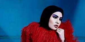 Pesona Kartika Putri Saat Pemotretan, Elegan dan Dramatic!