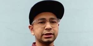 Air Mata Raffi Ahmad untuk Syahnaz