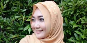 Jarang Terdengar, Sulis Penyanyi 'Umi' Sudah Punya Anak Gadis