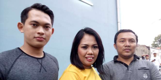 Baru Jadian, Kekasih Ungkap Sifat Asli Elly Sugigi