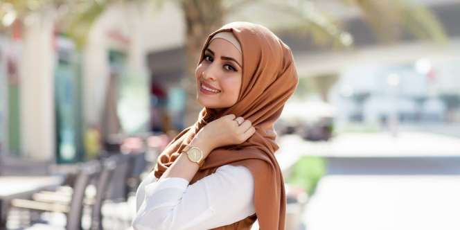 Tips Mengikat Rambut yang Benar untuk Hijabers