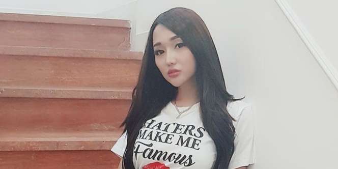 Heboh Lucinta Luna Ucap `Aku Udah Perempuan`, Keceplosan?