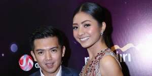Momen Kemesraan Nicky Tirta dan Istri Sebelum Bercerai
