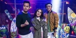 Lagu 'Sweet Talk' Cocok Banget Buat yang Sedang Kasmaran
