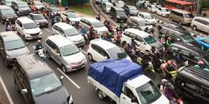 Ramah dan Hangat, Seberapa Produktif Orang Indonesia?