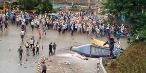 Innalillahi! Pegawai Tewas Tertimpa Helikopter Jatuh