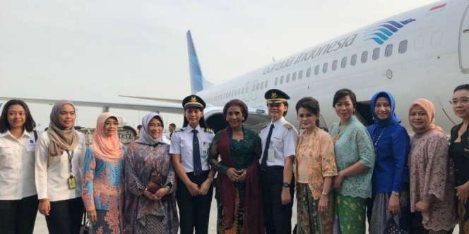 Rayakan Hari Kartini, Menteri Susi Ikut Garuda Kartini Flight