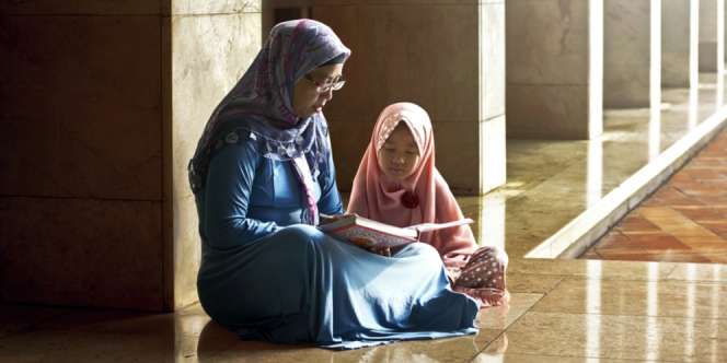 Dapat Upah dari Profesi Guru Mengaji, Hukumnya?