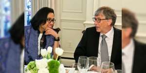 Bersebelahan dengan Bill Gates, Sri Mulyani Singgung Teknologi