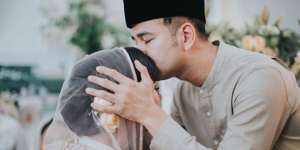 6 Potret Haru Kedekatan Syahnaz dan Raffi Ahmad