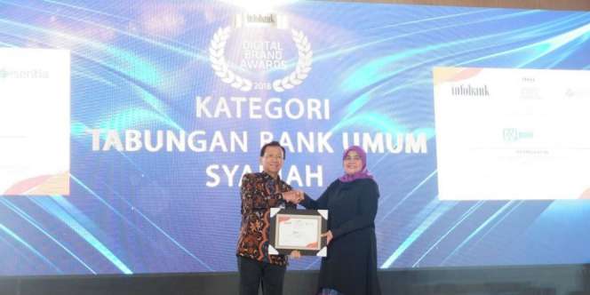 BRI Syariah Sabet Penghargaan Digital Award 2018