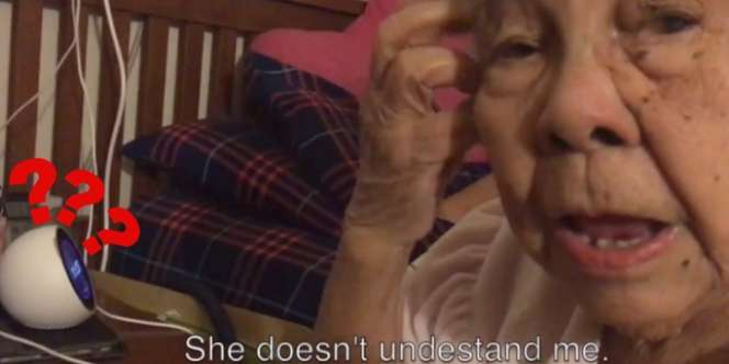 Tingkah Lucu Nenek Frustrasi Ajak Ngobrol Alexa