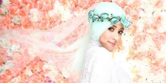 Intip 3 Gaya Hijab Fairuz A Rafiq Saat Maternity Shoot