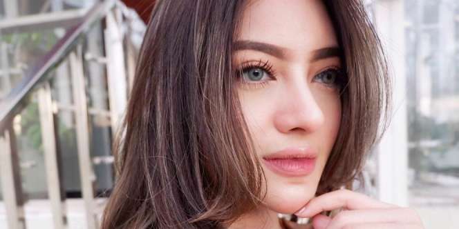 Ini Sosok Tanaya, Model Cantik yang Berfoto Mesra Dengan Al