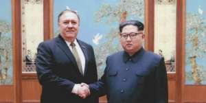 Unggah Foto Pertemuan Rahasia, Kim Jong Un dan AS Berdamai?