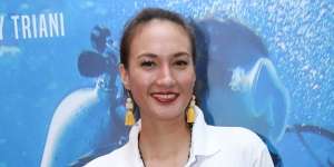 5 Pria Ini Kepincut Pesona Nadine Chandrawinata
