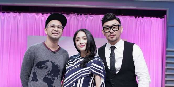 4 Fashion Stylish di Balik Gaya Keren Seleb Tanah Air