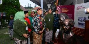 Hari Pendidikan Nasional dan Ajaran Ki Hadjar Dewantara