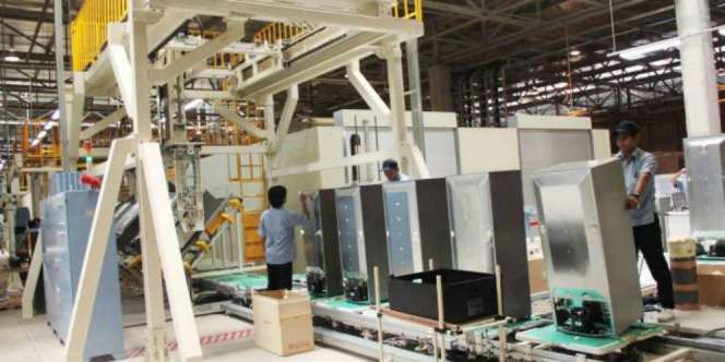 Kulkas Bersertifikat Halal, Sharp Pede Jual 1,3 Juta Unit