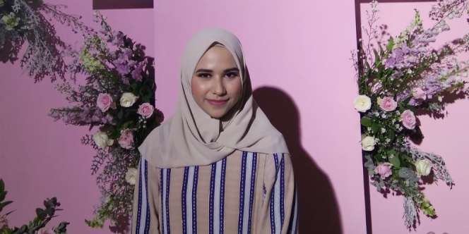 Khanaan Shalman Bocorkan Tren Outfit Kece Bulan Ramadan