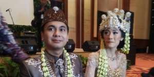 Lupa Bikin Visa, Raditya-Anissa Honeymoon di Ragunan?