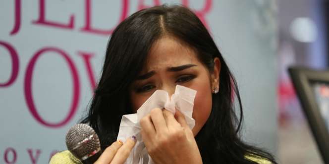 Pose `Horor` Foto Jedar dan Geng Girl Squad, Lihat Kakinya