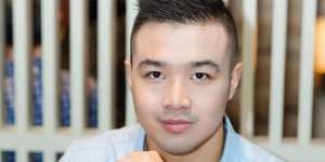 Jarang yang Tahu, Ini Sosok Adik Tina Toon yang Tampan