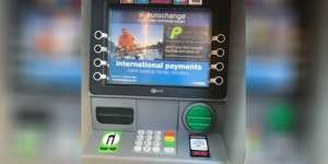 Banyak yang Gagal, Bisa Temukan Kamera Pengintai di ATM Ini?