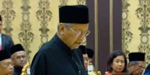 Kerja Pertama PM Mahathir, Kembalikan Uang Hilang Rp62 Triliun