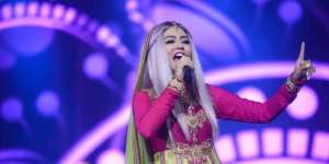 Heboh! Video Detik-detik Jenita Janet Pingsan di Atas Panggung