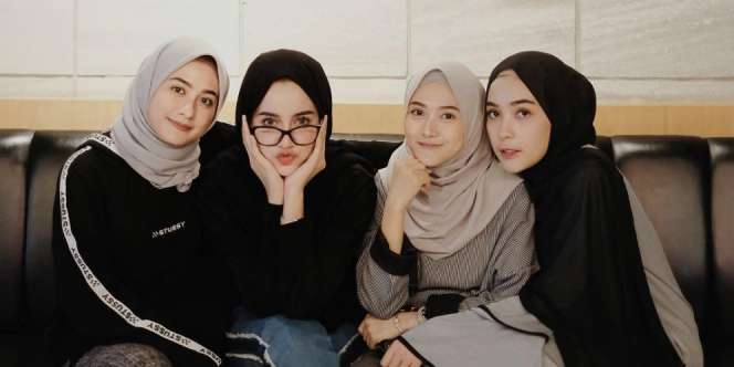 5 Celana Kekinian untuk Hijaber yang Tak Tergeser Tren Fashion