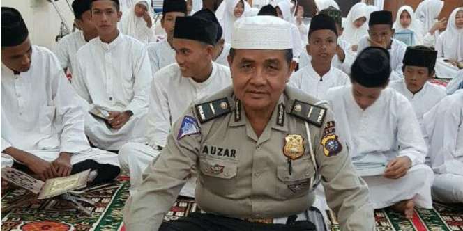 Teror Mapolda Riau, Ipda Auzar Gugur Usai Sholat Dhuha