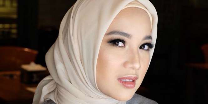 Makeup Chacha Frederica untuk Tampil Manis di Hari Ramadan