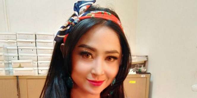 Disindir Sering Nikah, Jawaban Dewi Perssik Mengejutkan!