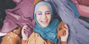 4 Langkah Mudah Buat Liquid Eyeshadow Sendiri