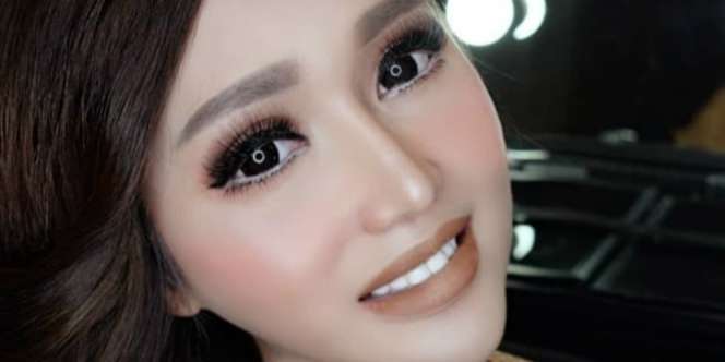 Pamer Beli Tas Hermes, Lucinta Luna Ternyata.....