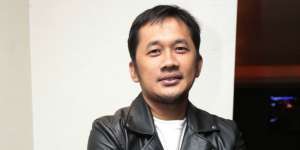 Hanung Bramantyo Bebas Berteriak Lewat The Gift 