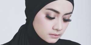 Tips Pilih Lipstik Nude Sesuai Warna Kulit