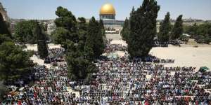 Suasana Sholat Jumat Pertama Ramadan di Al Aqsa, Masya Allah