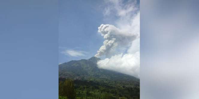 Gunung Merapi Kembali Meletus