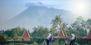 Kembali Meletus, Status Gunung Merapi Dinaikkan Jadi Waspada