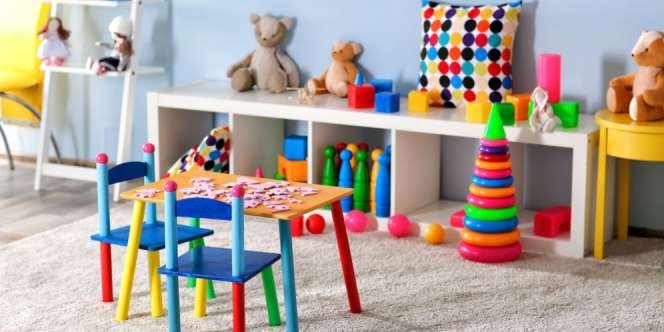 5 Mainan Montessori yang Efektif Merangsang Motorik Si Kecil