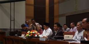 Menag Serahkan Verifikasi Daftar Nama Mubalig ke MUI