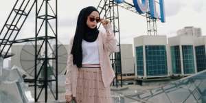 Style Rok Gantung, Hits di Kalangan Hijabers!