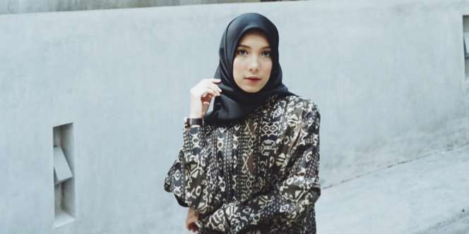 Padupadan Busana Etnik Modern dari Tiga Desainer Hijab
