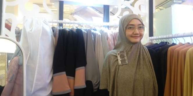 'Splash' Koleksi Monika Jufry Ramaikan Bulan Ramadan